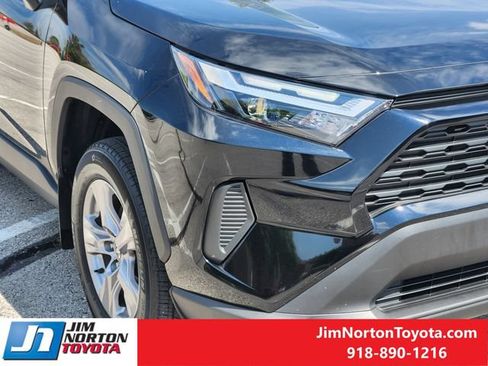 Used 2023 Toyota RAV4 XLE w/ Convenience Package AWD/4WD image 10