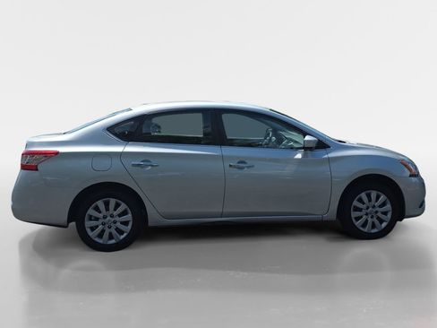 Used 2014 Nissan Sentra SV w/ SV Driver Package FWD image 3