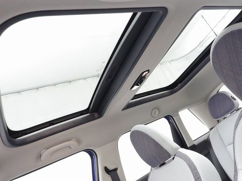 New 2025 MINI Cooper S image 13