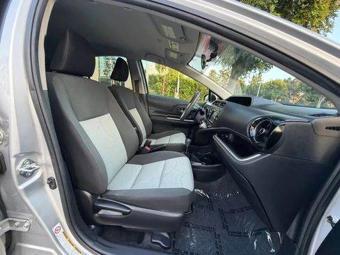 Used 2015 Toyota Prius C Two FWD image 12