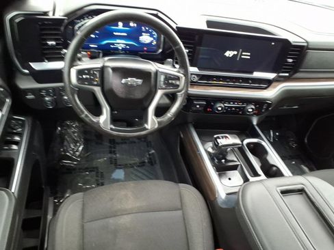 Used 2022 Chevrolet Silverado 1500 RST image 9
