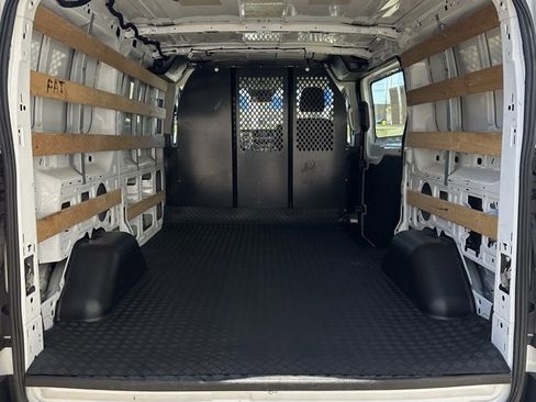 Used 2024 Ford Transit 250 Low Roof w/ Exterior Upgrade Package image 12