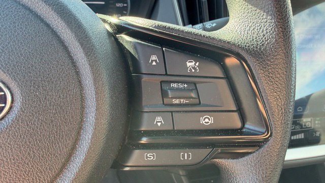 Used 2024 Subaru Crosstrek 2.0i Premium AWD/4WD image 15