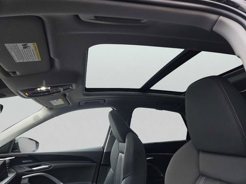 New 2025 Audi Q5 Premium Plus image 8