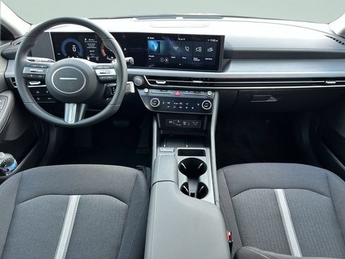 New 2026 Hyundai Sonata SEL FWD image 17