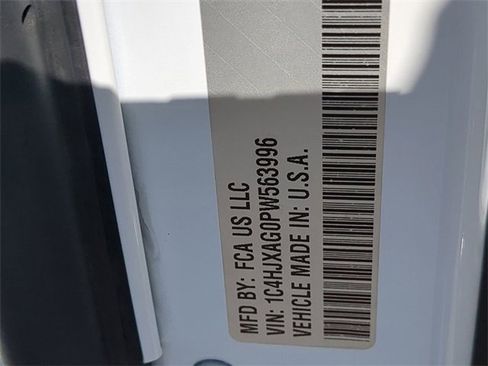 Certified 2023 Jeep Wrangler Willys image 60