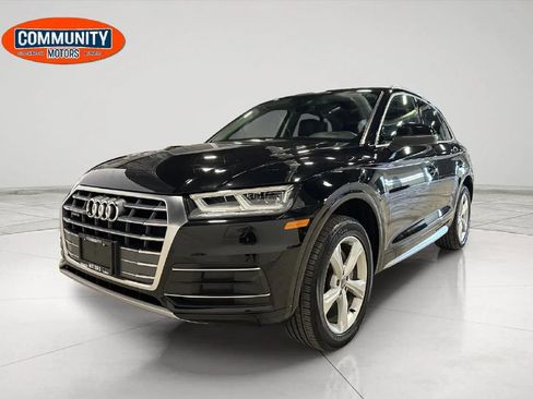 Used 2020 Audi Q5 2.0T Premium Plus w/ Premium Plus Package AWD/4WD image 1