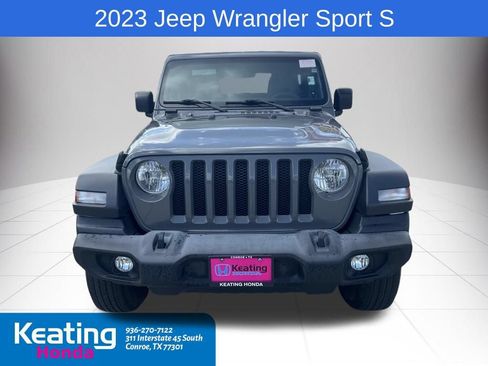 Used 2023 Jeep Wrangler Sport AWD/4WD image 2