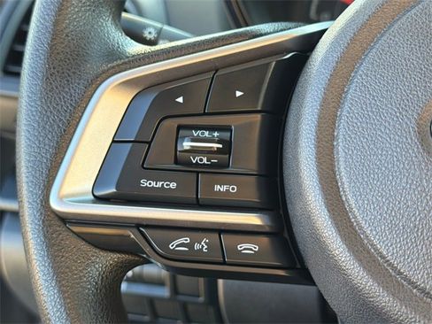 Used 2018 Subaru Crosstrek 2.0i image 29