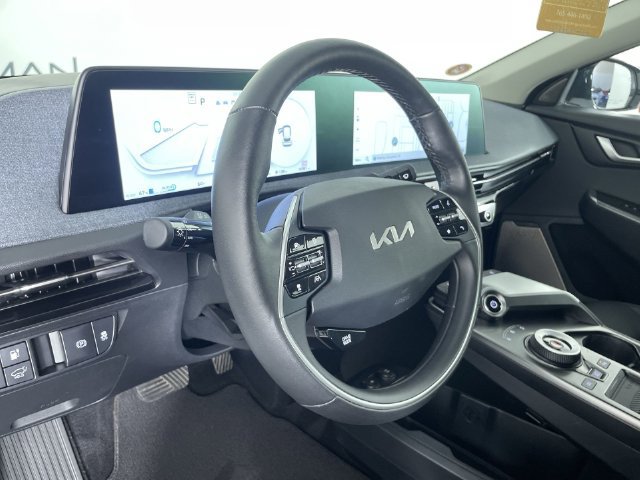 Used 2024 Kia EV6 Wind AWD/4WD image 29