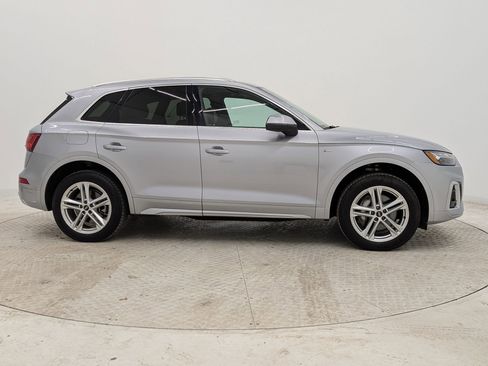 Used 2022 Audi Q5 e Premium image 8