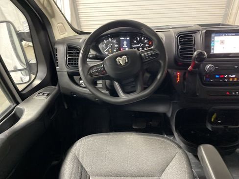 Used 2023 RAM ProMaster 2500 FWD image 17