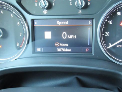 Used 2024 Buick Enclave Essence w/ Experience Buick Package image 34