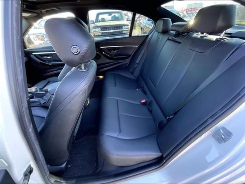 Used 2017 BMW 330i Sedan image 27