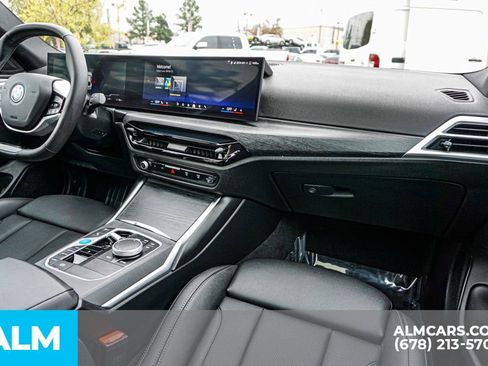 Used 2025 BMW i4 eDrive40 image 25