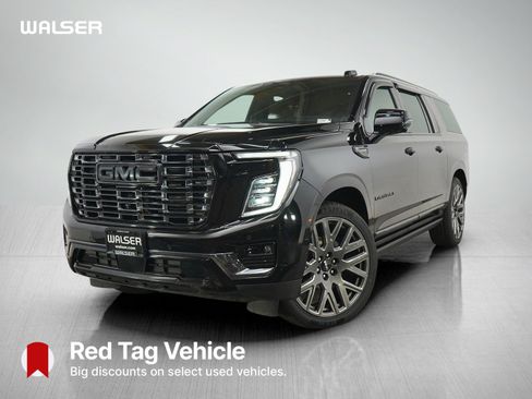 Used 2025 GMC Yukon XL Denali Ultimate AWD/4WD image 1