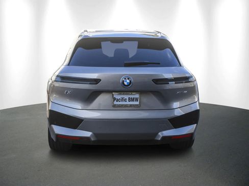 Certified 2024 BMW iX xDrive50 w/ Premium Package image 5