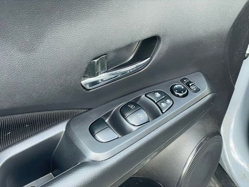 Certified 2024 Nissan Kicks SV image 13