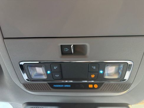 New 2026 Ford F250 Lariat w/ Black Appearance Package image 41