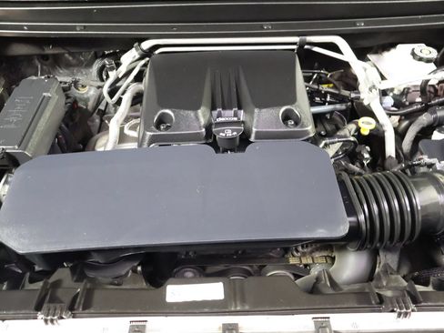 Used 2023 GMC Canyon AT4 w/ AT4 Premium Package AWD/4WD image 22
