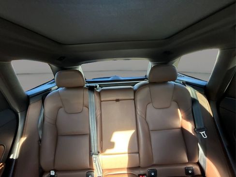 Used 2023 Volvo XC60 B5 Plus w/ Climate Package image 14