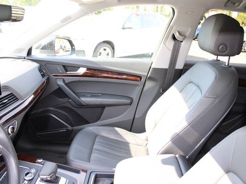 Used 2018 Audi Q5 2.0T Premium Plus AWD/4WD image 14