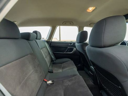 Used 2008 Subaru Outback 2.5i image 19