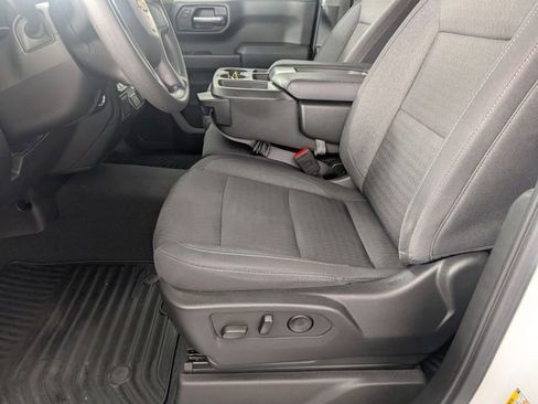 Used 2023 Chevrolet Silverado 1500 Custom AWD/4WD image 12