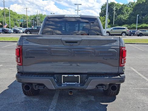Used 2018 Ford F150 Raptor w/ Equipment Group 802A Luxury AWD/4WD image 5