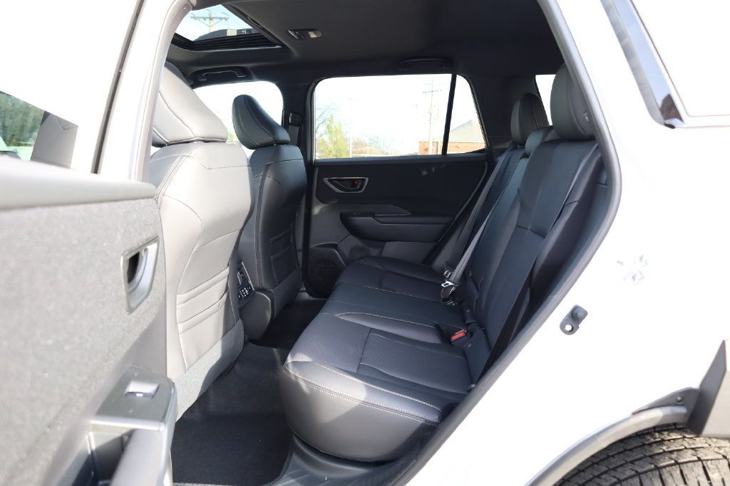 Used 2026 Subaru Outback Limited XT AWD/4WD image 25