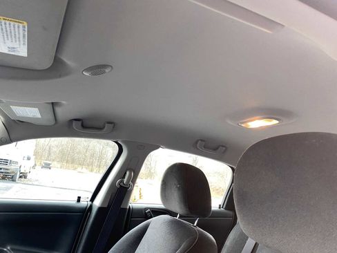 Used 2011 Chevrolet Impala LT image 20