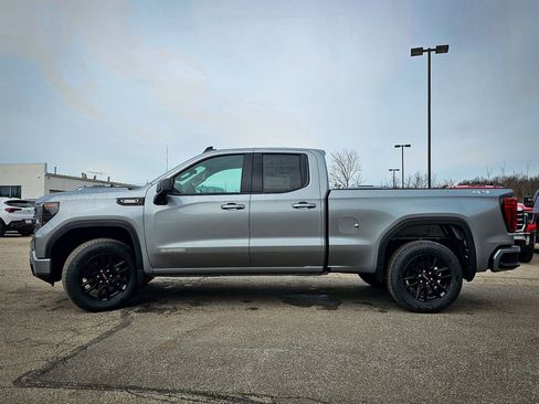 New 2026 GMC Sierra 1500 Elevation image 7