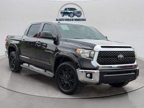 Used 2018 Toyota Tundra SR5 w/ SR5 Upgrade Package image 2