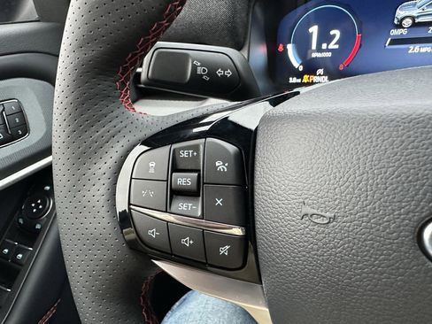 New 2026 Ford Explorer ST-Line w/ ST-Line Street Pack image 27