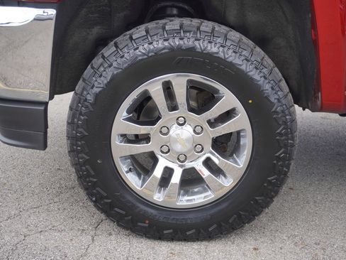 Used 2018 Chevrolet Silverado 1500 LT w/ All Star Edition AWD/4WD image 10