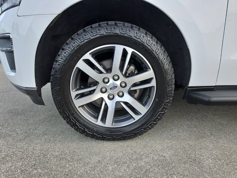 Used 2024 Ford Expedition Limited AWD/4WD image 34
