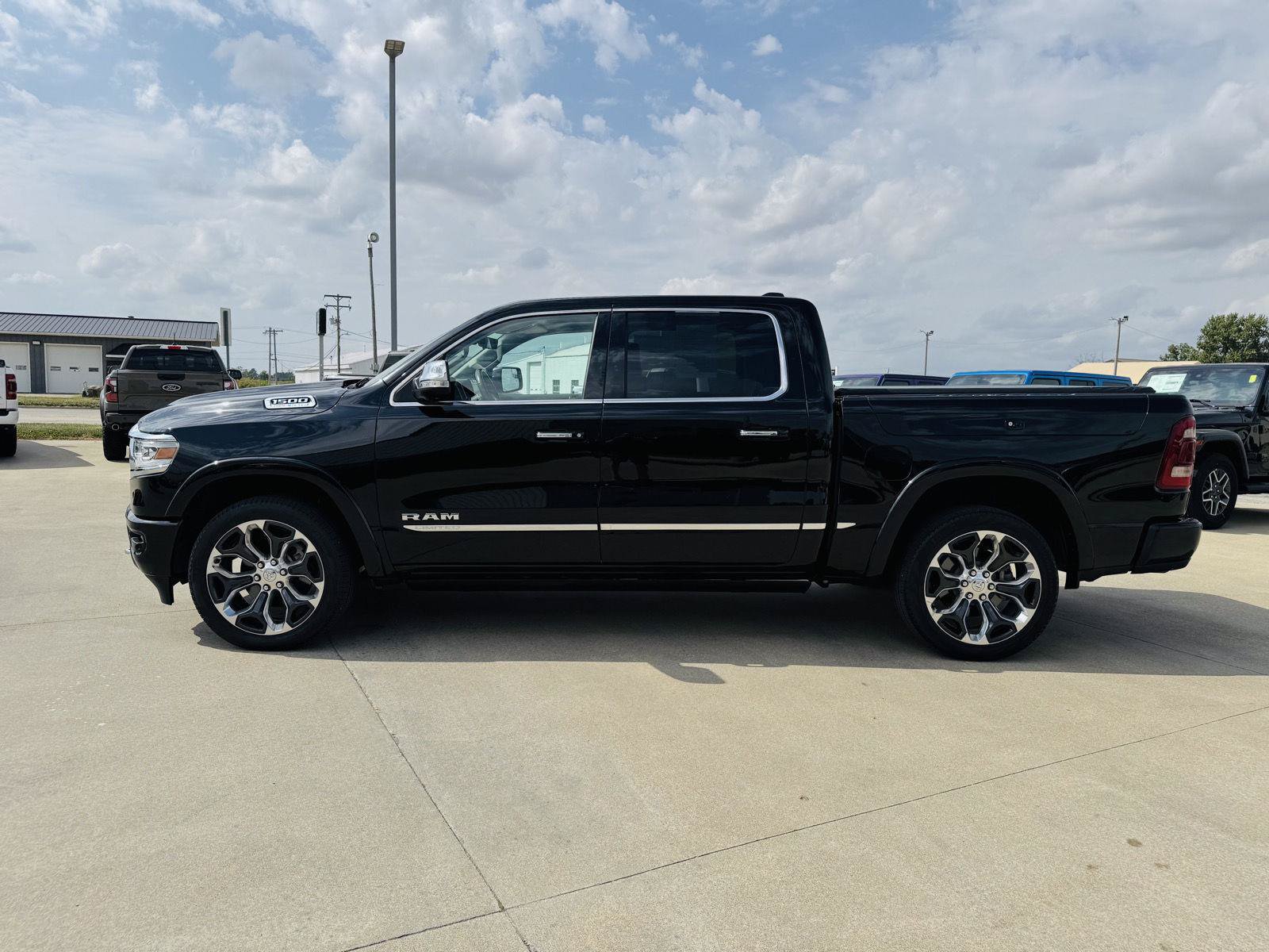 Used 2022 RAM 1500 Limited AWD/4WD image 48