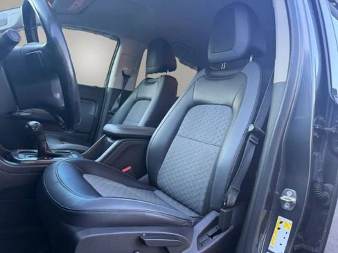 Used 2016 Chevrolet Colorado Z71 AWD/4WD image 10