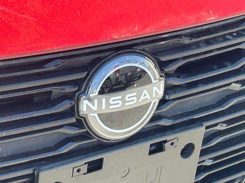Used 2025 Nissan Altima 2.5 SV FWD image 10