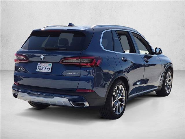 Certified 2022 BMW X5 xDrive45e w/ Luxury Seating Package AWD/4WD image 5