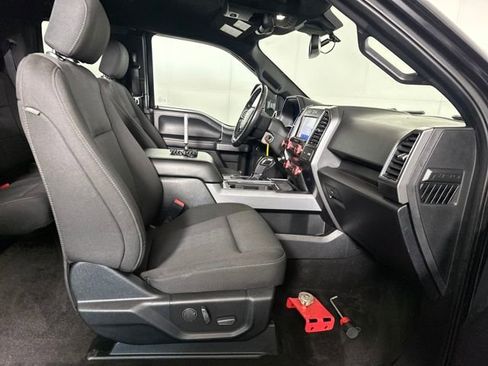 Used 2020 Ford F150 XLT w/ Equipment Group 302A Luxury image 28