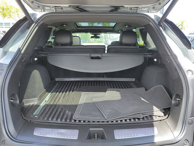 Certified 2023 Cadillac XT5 Premium Luxury FWD image 6
