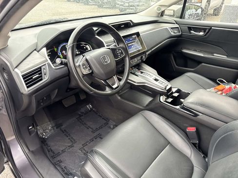 Used 2018 Honda Clarity Touring image 12