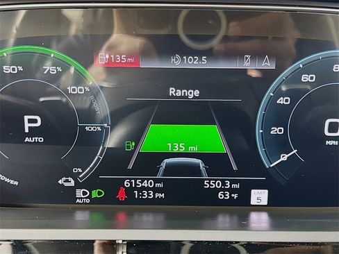 Used 2019 Audi e-tron Prestige w/ Prestige Package image 31