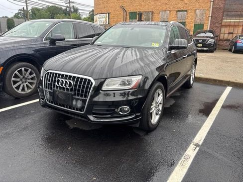 Used 2015 Audi Q5 2.0T Premium Plus w/ Technology Package AWD/4WD image 1