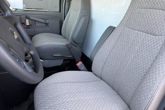 New 2026 Chevrolet Express 3500 w/ Power Convenience Package RWD image 13