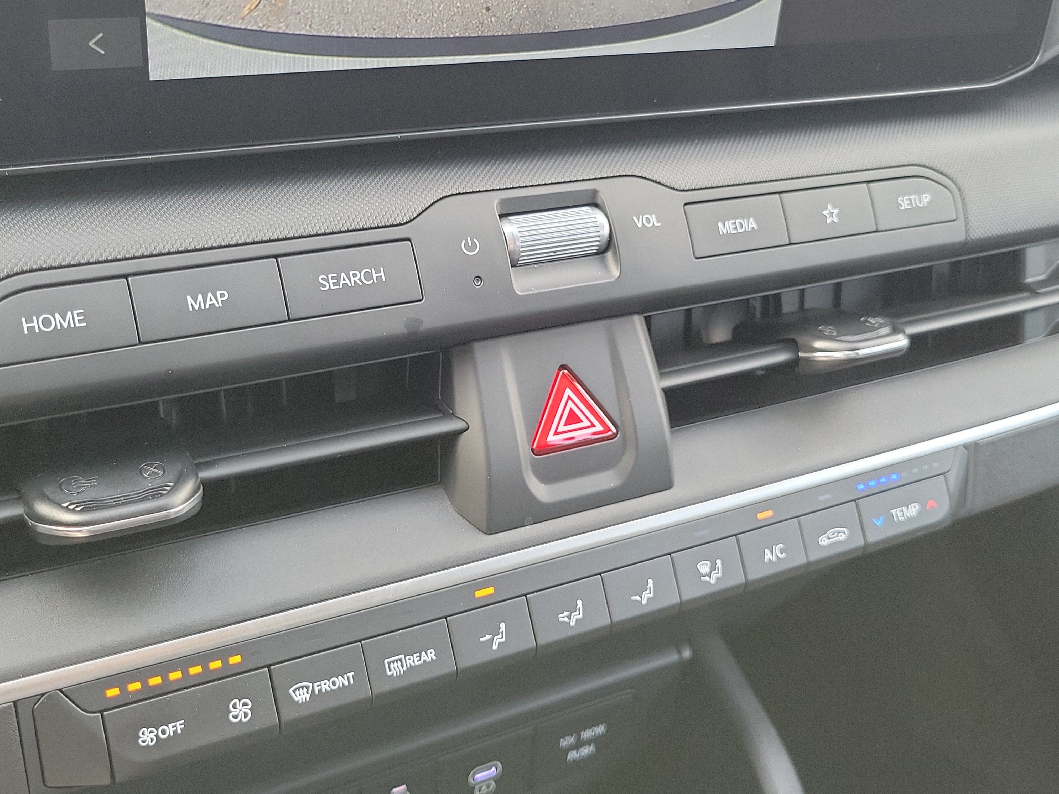 Used 2025 Kia K4 FWD image 24