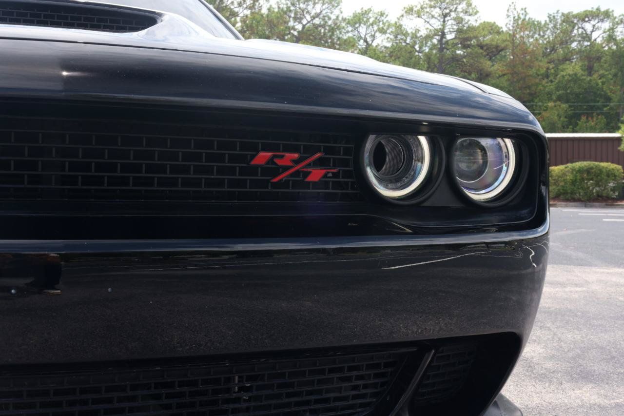 Used 2020 Dodge Challenger R/T Scat Pack RWD image 28