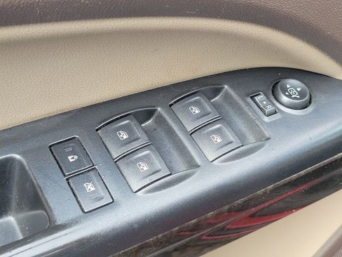 Used 2016 GMC Canyon SLT w/ Driver Alert Package image 28