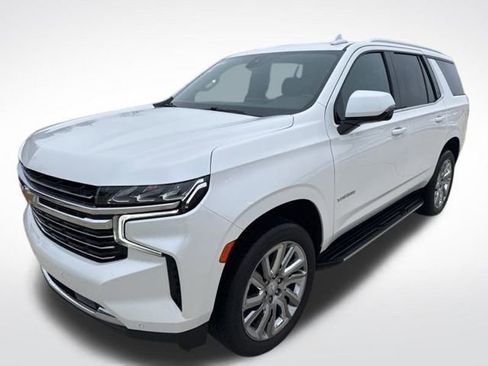 Used 2021 Chevrolet Tahoe LT w/ Luxury Package image 7